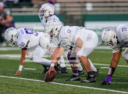 Thumbnail 3 in Midland v Crowley (UIL Football 6A D1 Area) photogallery.