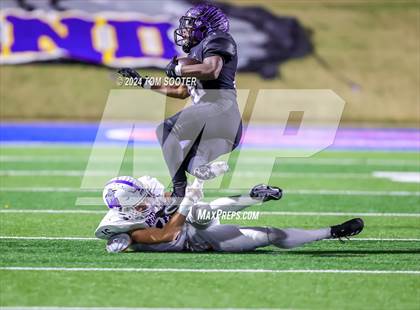 Thumbnail 3 in Midland v Crowley (UIL Football 6A D1 Area) photogallery.