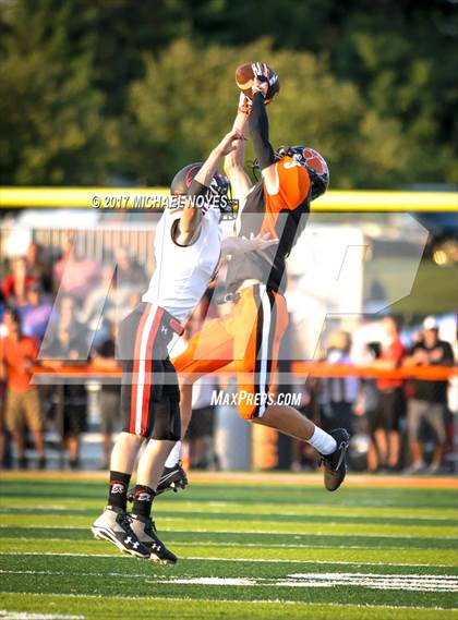 Thumbnail 2 in East Central @ Lawrenceburg (Crosstown Showdown) photogallery.