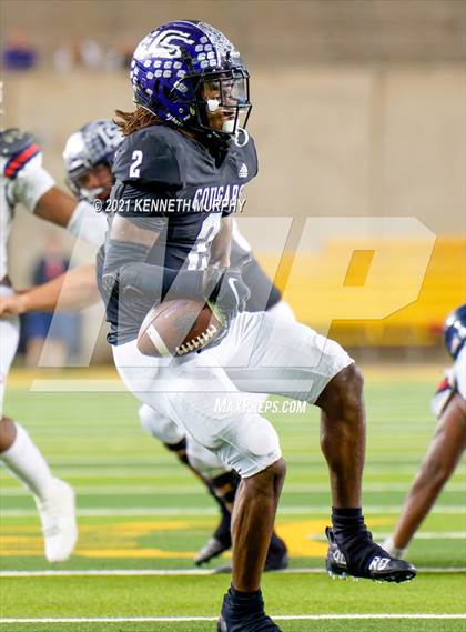 Thumbnail 3 in College Station vs. Ryan (UIL 5A Regional Finals) photogallery.