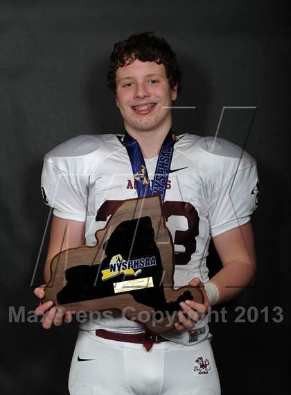 Thumbnail 2 in Aquinas Lil Irish (NYSPHSAA Class AA Final Awards) photogallery.