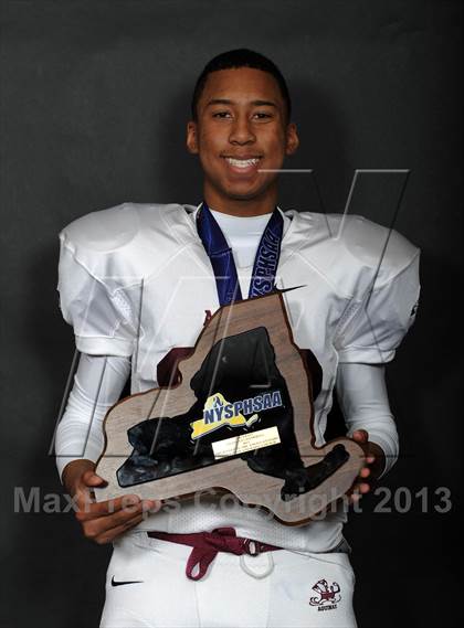 Thumbnail 3 in Aquinas Lil Irish (NYSPHSAA Class AA Final Awards) photogallery.