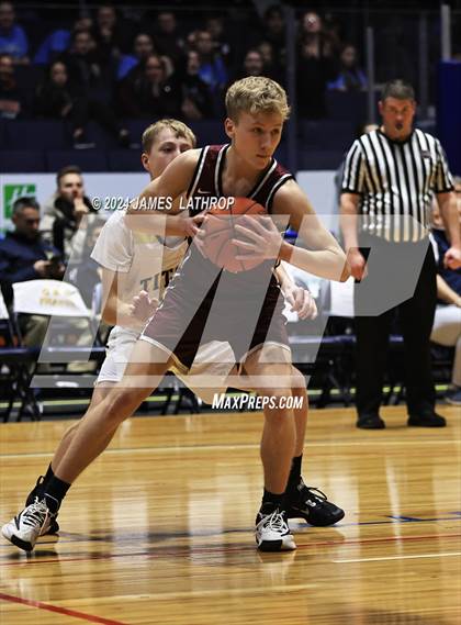 Thumbnail 3 in Avoca-Prattsburgh vs.Elba (NYSPHSAA Section 5 Class D Final) photogallery.