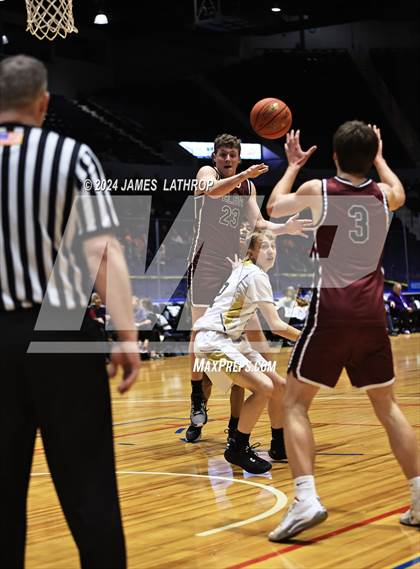 Thumbnail 3 in Avoca-Prattsburgh vs.Elba (NYSPHSAA Section 5 Class D Final) photogallery.