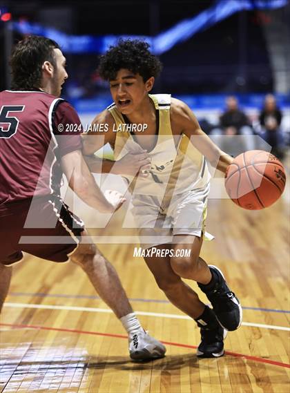 Thumbnail 1 in Avoca-Prattsburgh vs.Elba (NYSPHSAA Section 5 Class D Final) photogallery.