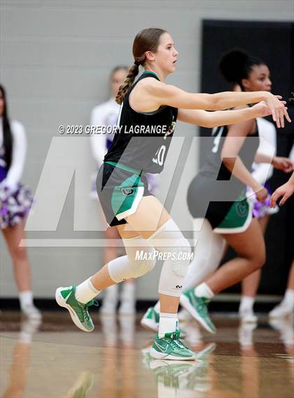 Thumbnail 3 in Southlake Carroll vs Timber Creek photogallery.
