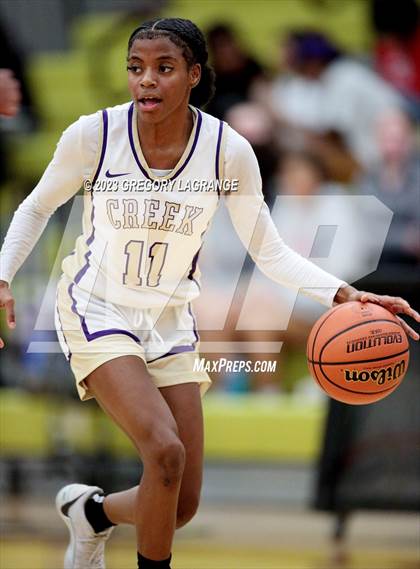 Thumbnail 3 in Southlake Carroll vs Timber Creek photogallery.