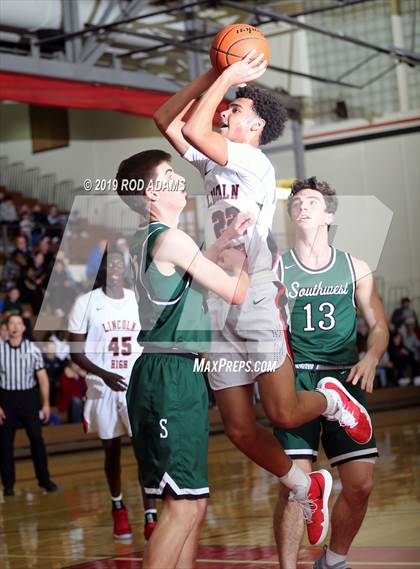 Thumbnail 2 in Lincoln Southwest vs. Lincoln High (Heartland Athletic Conference Tournament) photogallery.