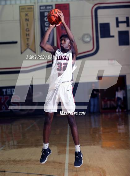 Thumbnail 3 in Lincoln Southwest vs. Lincoln High (Heartland Athletic Conference Tournament) photogallery.