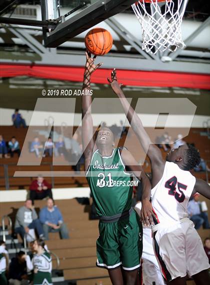 Thumbnail 2 in Lincoln Southwest vs. Lincoln High (Heartland Athletic Conference Tournament) photogallery.