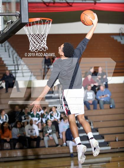 Thumbnail 1 in Lincoln Southwest vs. Lincoln High (Heartland Athletic Conference Tournament) photogallery.