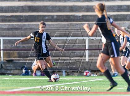 Thumbnail 2 in Science Hill vs. Sullivan Central (Big 7 Conference Jamboree) photogallery.