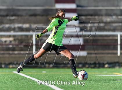 Thumbnail 1 in Science Hill vs. Sullivan Central (Big 7 Conference Jamboree) photogallery.