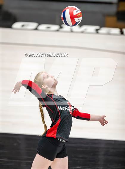 Thumbnail 2 in Marshall vs. Verdugo Hills (CIF LA City Division 1 Final) photogallery.