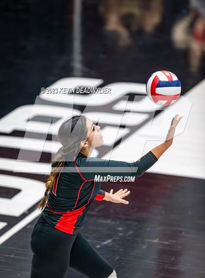 Thumbnail 2 in Marshall vs. Verdugo Hills (CIF LA City Division 1 Final) photogallery.