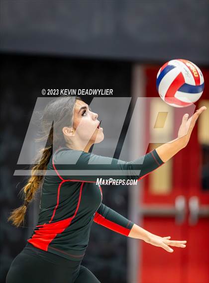 Thumbnail 3 in Marshall vs. Verdugo Hills (CIF LA City Division 1 Final) photogallery.