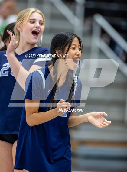 Thumbnail 3 in Marshall vs. Verdugo Hills (CIF LA City Division 1 Final) photogallery.