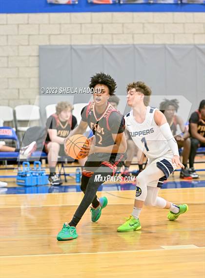 Thumbnail 2 in Florida State University High School vs Xaverian  (Sun Bash Tourney) photogallery.
