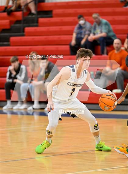 Thumbnail 1 in Florida State University High School vs Xaverian  (Sun Bash Tourney) photogallery.