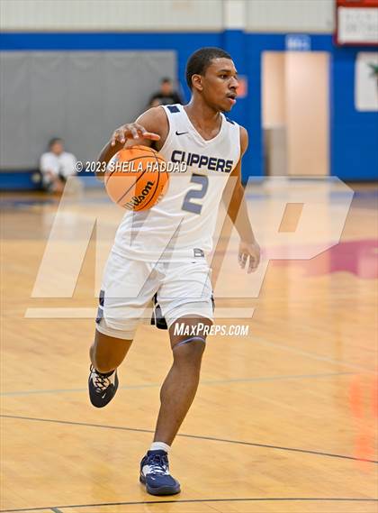 Thumbnail 2 in Florida State University High School vs Xaverian  (Sun Bash Tourney) photogallery.