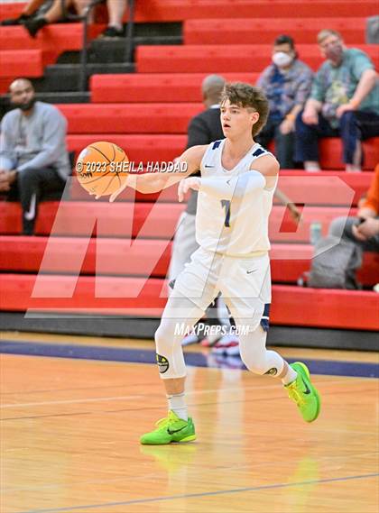 Thumbnail 1 in Florida State University High School vs Xaverian  (Sun Bash Tourney) photogallery.