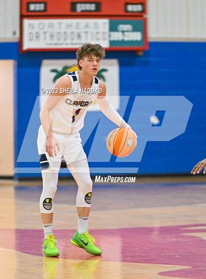 Thumbnail 1 in Florida State University High School vs Xaverian  (Sun Bash Tourney) photogallery.