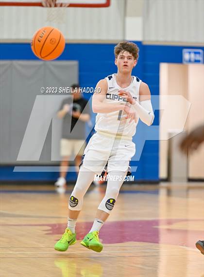 Thumbnail 2 in Florida State University High School vs Xaverian  (Sun Bash Tourney) photogallery.