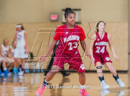 Thumbnail 1 in St. Ignatius vs. McClatchy (West Coast Jamboree) photogallery.