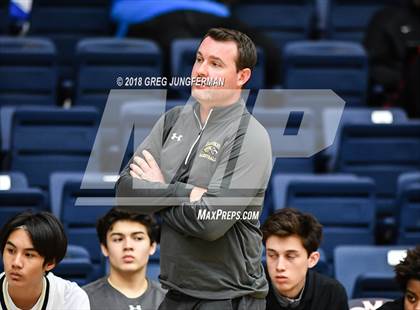 Thumbnail 2 in Valley Christian vs. Oak Park (MaxPreps MLK Classic) photogallery.