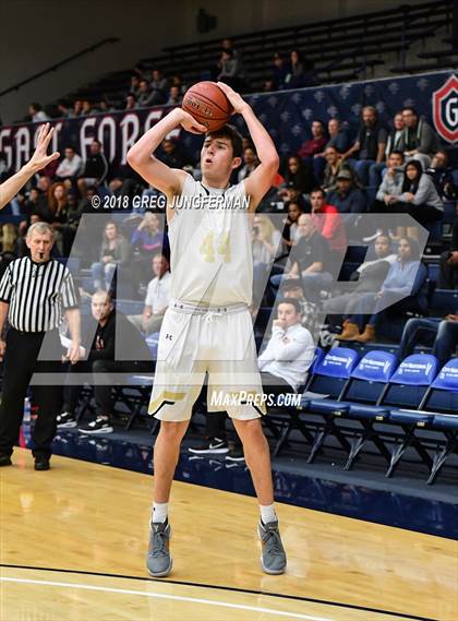 Thumbnail 3 in Valley Christian vs. Oak Park (MaxPreps MLK Classic) photogallery.
