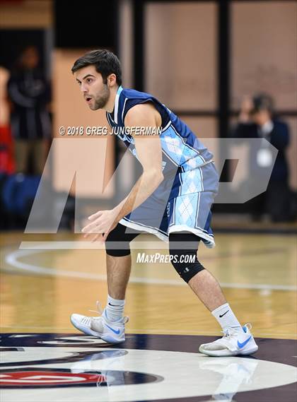 Thumbnail 2 in Valley Christian vs. Oak Park (MaxPreps MLK Classic) photogallery.