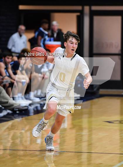 Thumbnail 2 in Valley Christian vs. Oak Park (MaxPreps MLK Classic) photogallery.