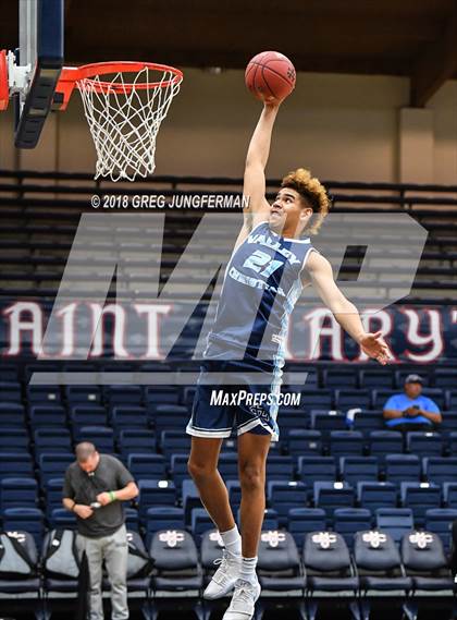 Thumbnail 2 in Valley Christian vs. Oak Park (MaxPreps MLK Classic) photogallery.