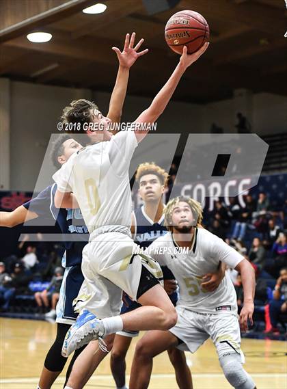Thumbnail 1 in Valley Christian vs. Oak Park (MaxPreps MLK Classic) photogallery.