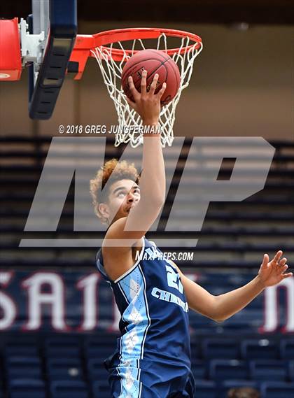 Thumbnail 1 in Valley Christian vs. Oak Park (MaxPreps MLK Classic) photogallery.