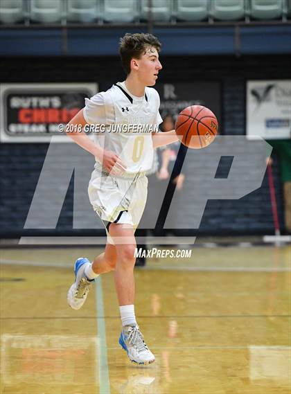 Thumbnail 3 in Valley Christian vs. Oak Park (MaxPreps MLK Classic) photogallery.