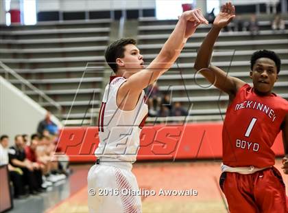 Thumbnail 3 in Marcus @ Boyd photogallery.