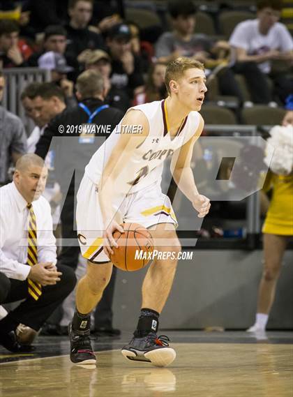 Thumbnail 2 in Highlands vs Cooper (KHSAA Ninth Region) photogallery.