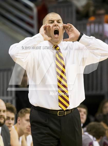Thumbnail 3 in Highlands vs Cooper (KHSAA Ninth Region) photogallery.