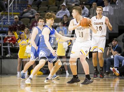 Thumbnail 1 in Highlands vs Cooper (KHSAA Ninth Region) photogallery.