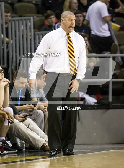 Thumbnail 3 in Highlands vs Cooper (KHSAA Ninth Region) photogallery.
