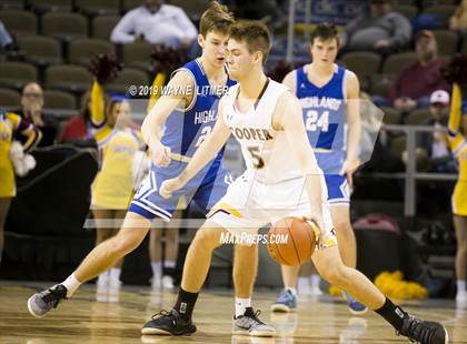 Thumbnail 3 in Highlands vs Cooper (KHSAA Ninth Region) photogallery.