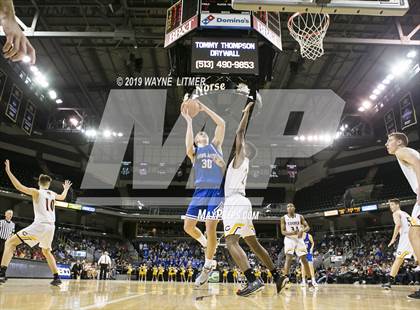 Thumbnail 3 in Highlands vs Cooper (KHSAA Ninth Region) photogallery.