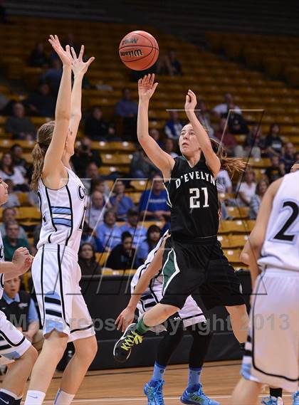 Thumbnail 3 in Pueblo West vs. D'Evelyn ( CHSAA 4A Final Four) photogallery.