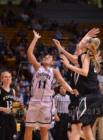 Thumbnail 1 in Pueblo West vs. D'Evelyn ( CHSAA 4A Final Four) photogallery.