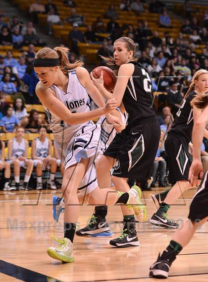 Thumbnail 3 in Pueblo West vs. D'Evelyn ( CHSAA 4A Final Four) photogallery.