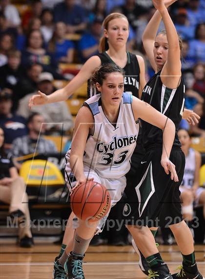 Thumbnail 1 in Pueblo West vs. D'Evelyn ( CHSAA 4A Final Four) photogallery.