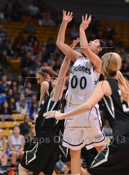 Thumbnail 2 in Pueblo West vs. D'Evelyn ( CHSAA 4A Final Four) photogallery.