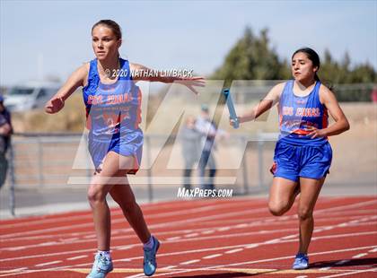 Thumbnail 1 in Los Lunas Track and Field Meet  photogallery.