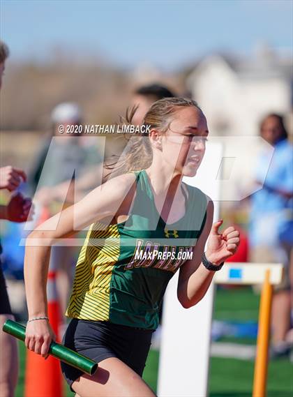 Thumbnail 1 in Los Lunas Track and Field Meet  photogallery.